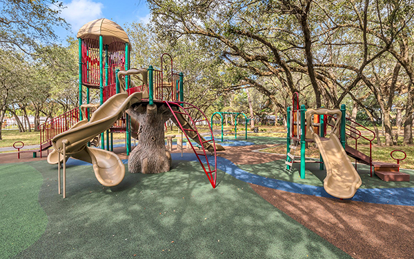 Stakeholder presentation with a large screen 3D playground visualization, available from Bliss Products and Services.