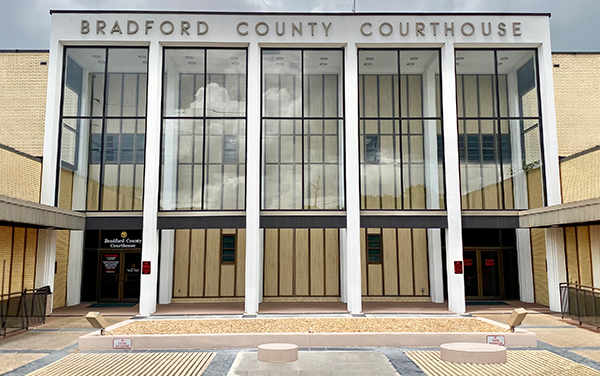 Bradford County Courthouse in Starke, Florida, representing civic spaces and community identity in Bradford County.