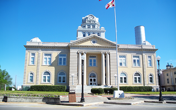 Madison County Courthouse exterior in Madison, Madison County, Florida
