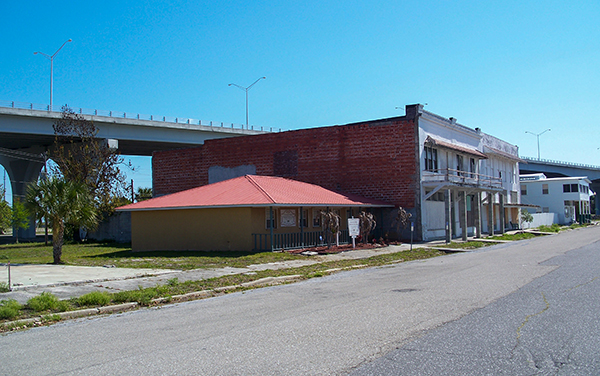 Building in the Moore Haven Downtown Historic District in Glades County, Florida