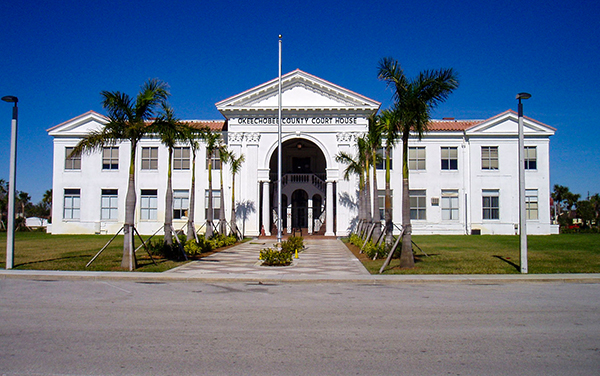 Okeechobee County Courthouse in Okeechobee, Florida, representing the county seat and civic center of Okeechobee County.