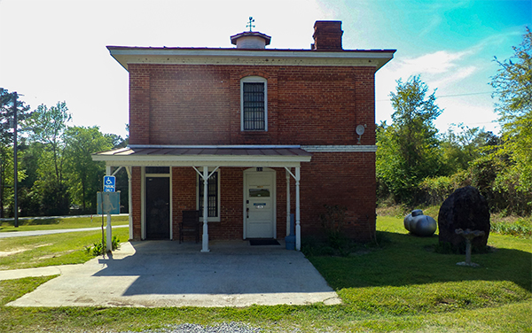 Historic brick Quitman County Old Jail building in Georgetown, Georgia