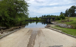 Suwannee River boat ramp in Fargo, Georgia, providing public water access in Clinch County.